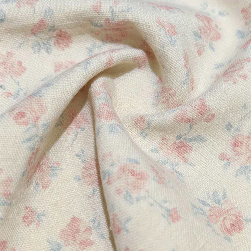 Blandet stoff av polyester og lin